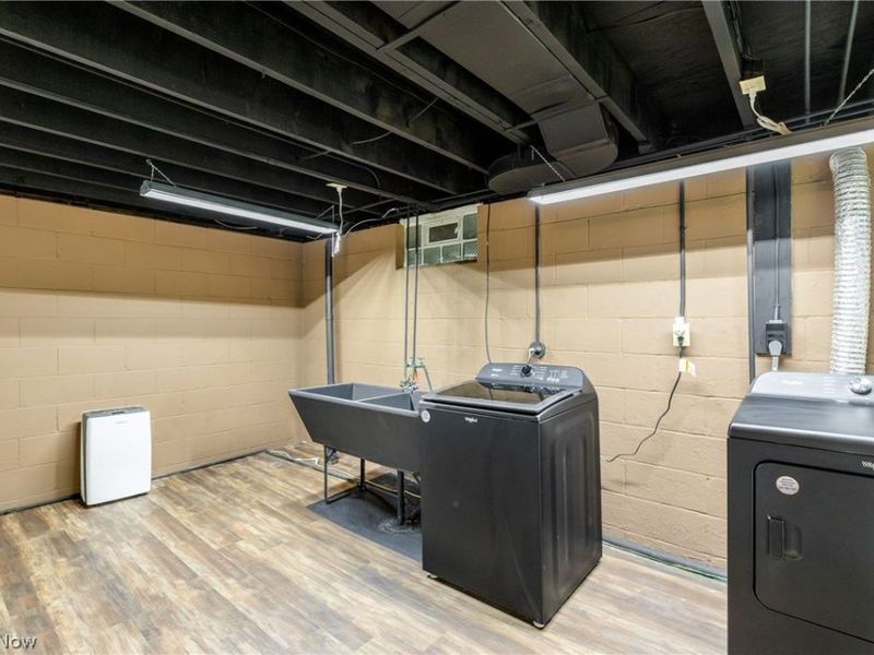 2700 Christine Lane, Youngstown, OH 44511 Photo 36