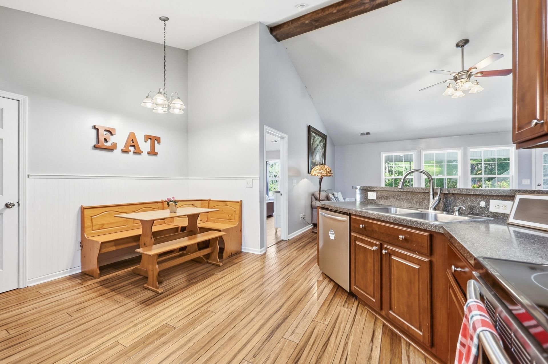 2496 Windmill Way Photo 14