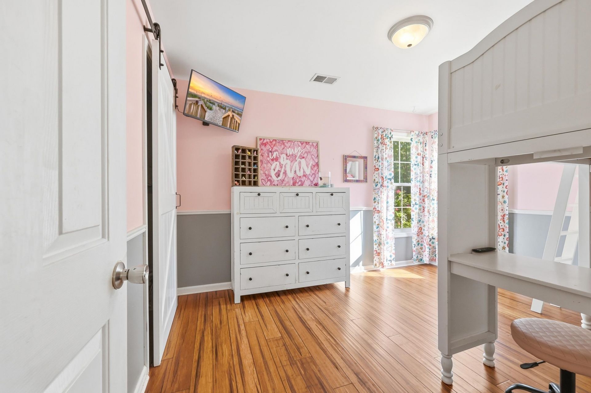 2496 Windmill Way Photo 27