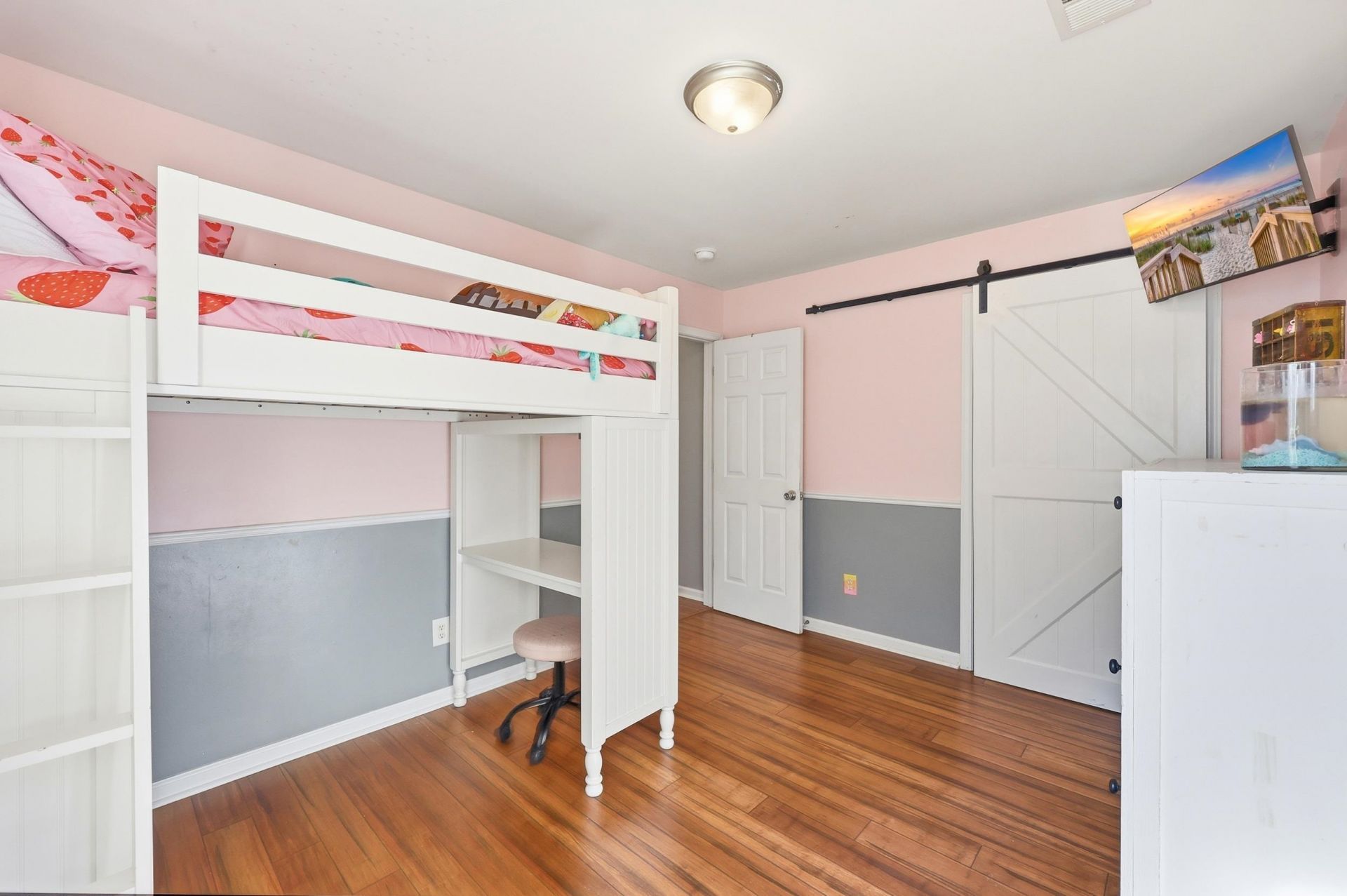 2496 Windmill Way Photo 28