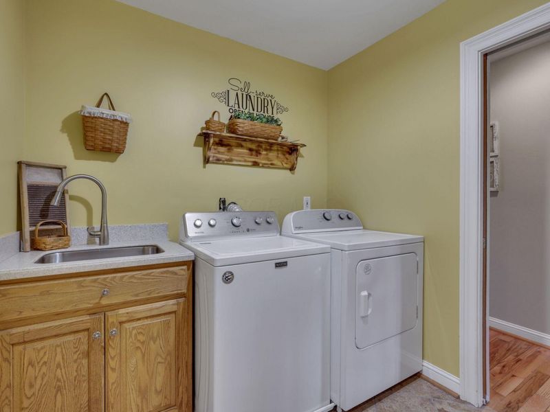 6797 Thoreau Lane NE, Baltimore, OH 43105 Photo 43