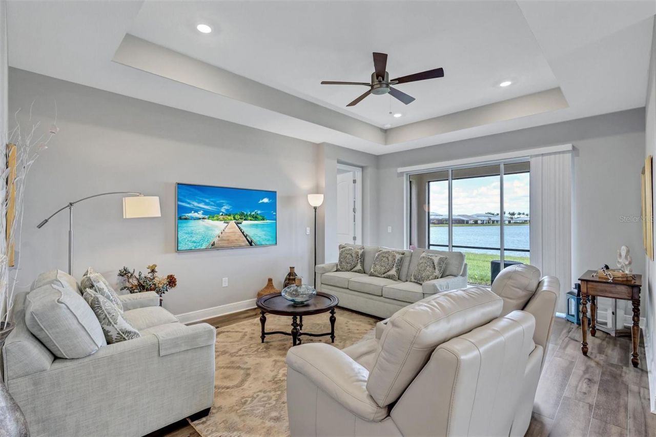 17241 Savory Mist Circle, Bradenton, FL 34211 Photo