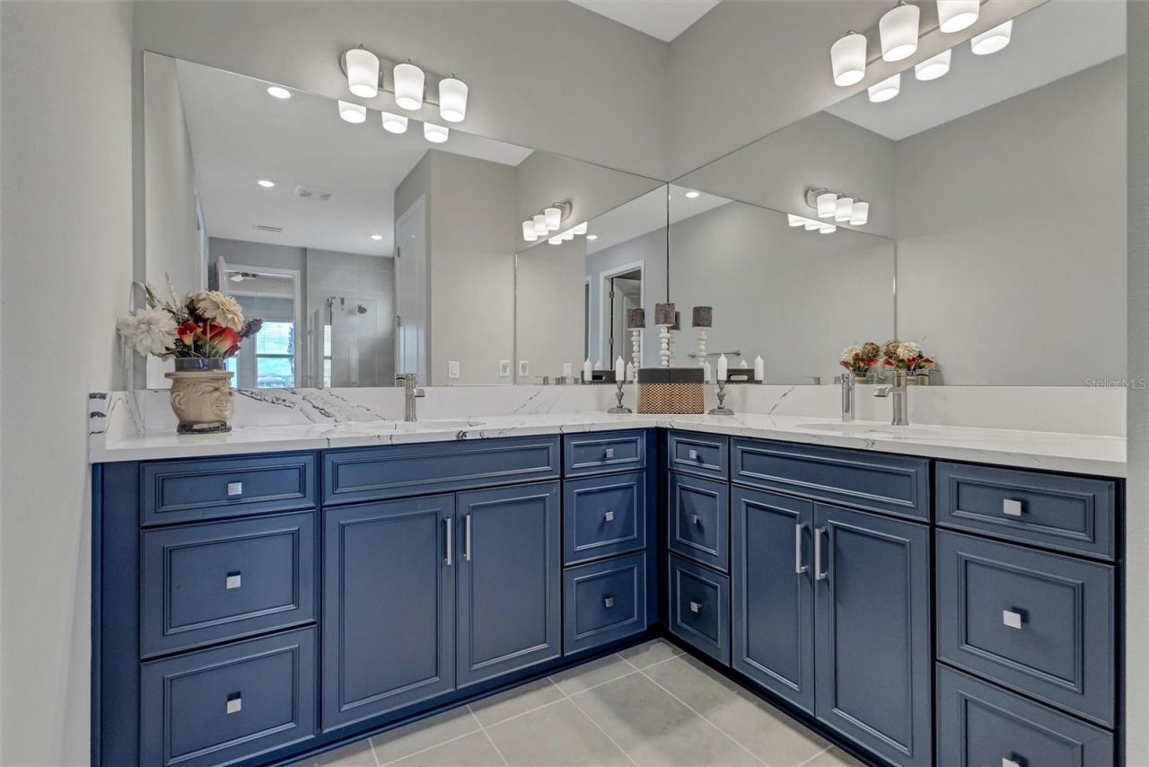 17241 Savory Mist Circle, Bradenton, FL 34211 Photo