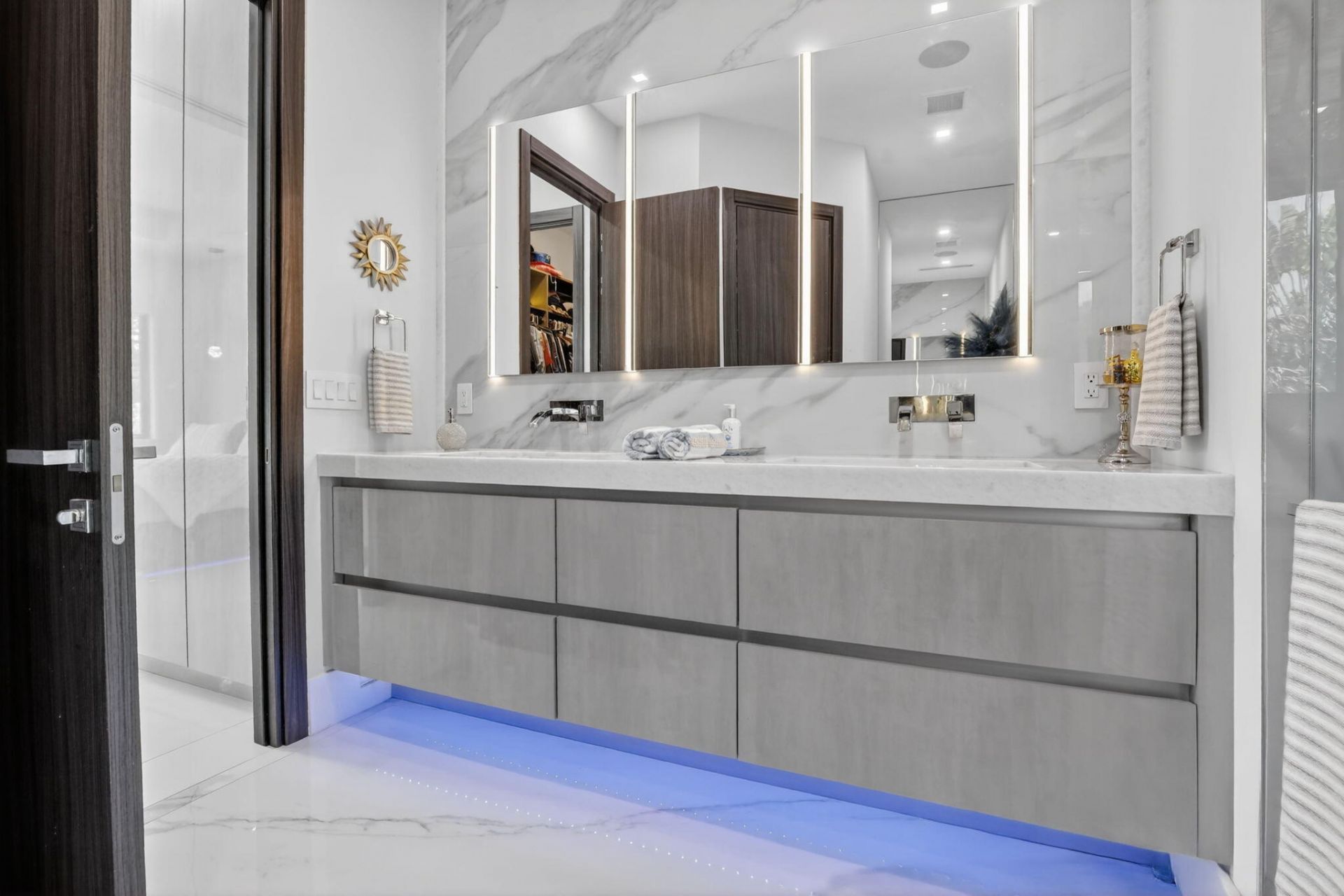 334 Isle Of Capri Drive, Fort Lauderdale, FL 33301 Photo