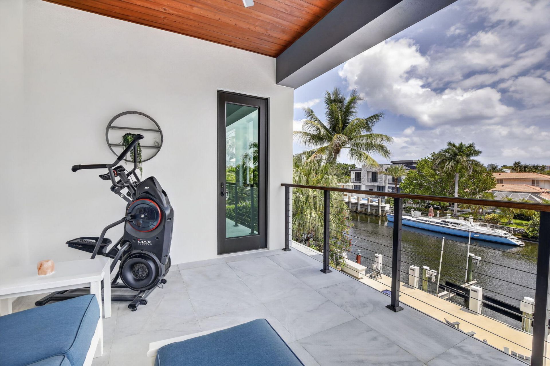 334 Isle Of Capri Drive, Fort Lauderdale, FL 33301 Photo