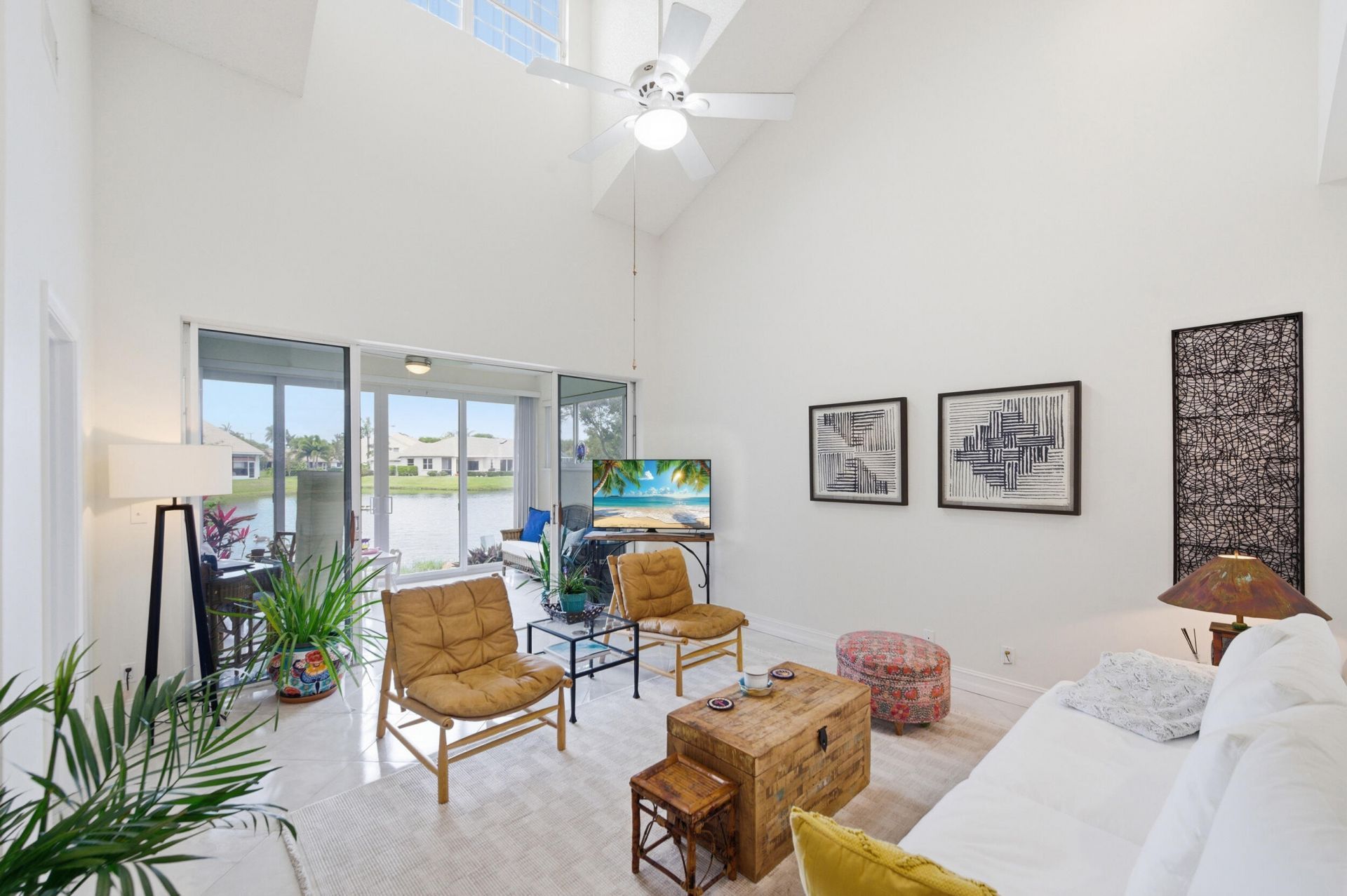 47 N Lakeshore Drive, Hypoluxo, FL 33462 Photo