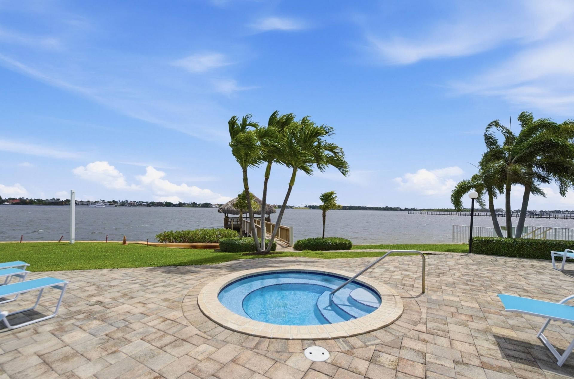 47 N Lakeshore Drive, Hypoluxo, FL 33462 Photo