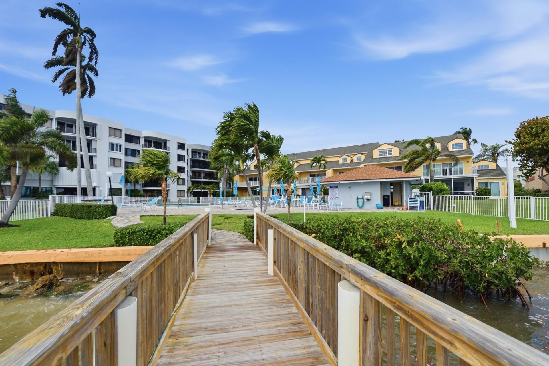 47 N Lakeshore Drive, Hypoluxo, FL 33462 Photo