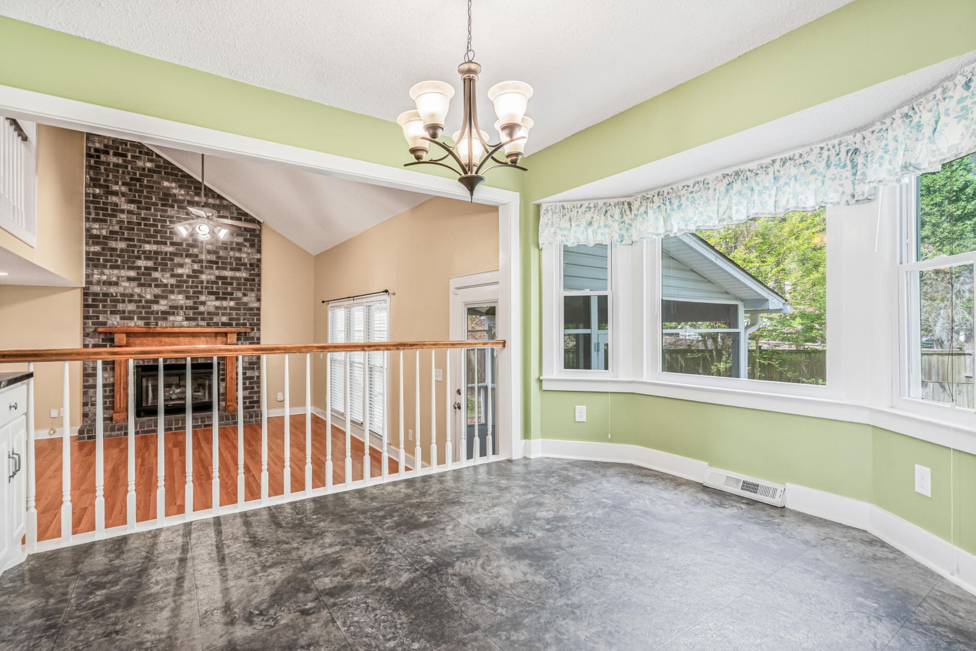 609 Black Oak Boulevard Photo 16