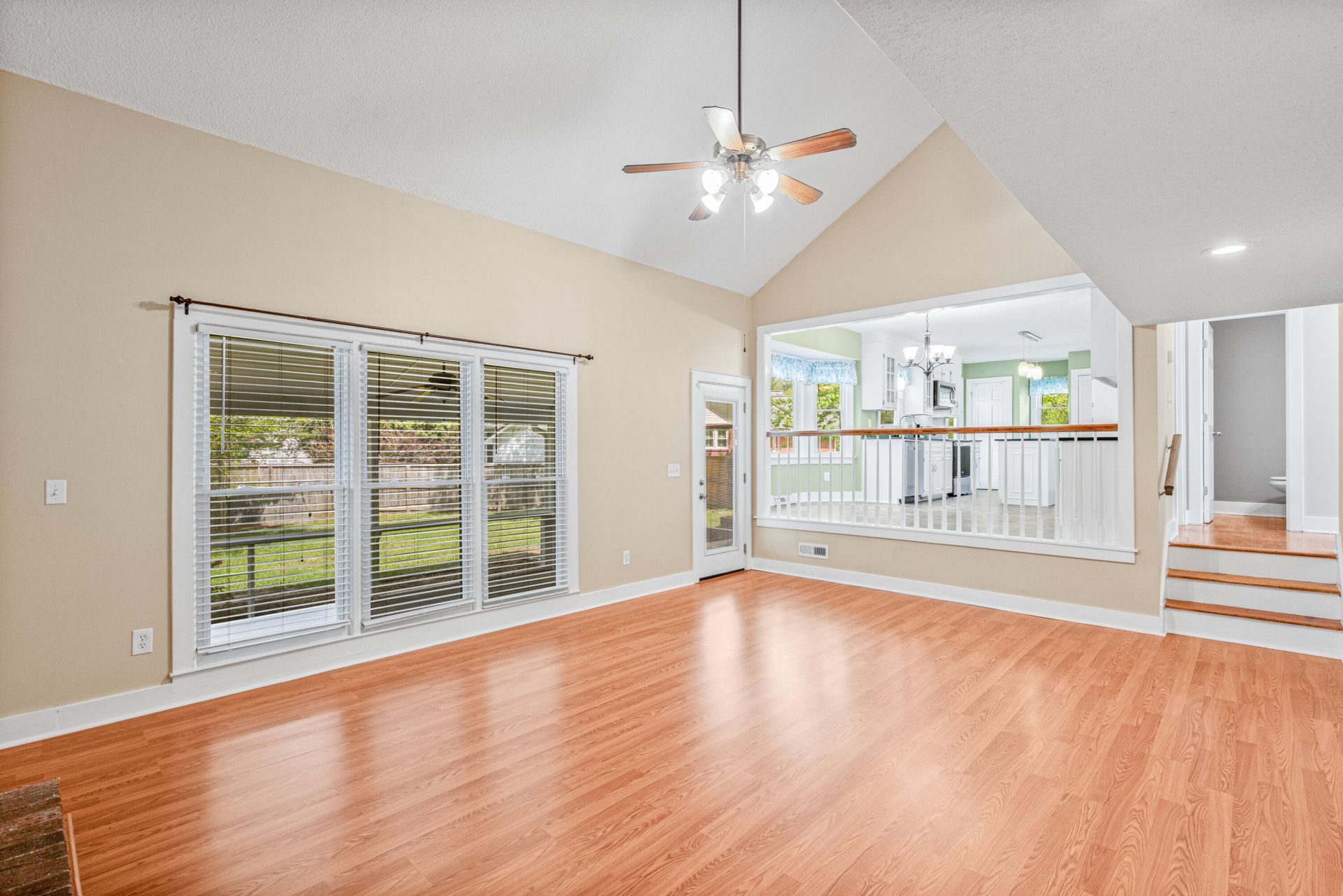 609 Black Oak Boulevard Photo 19