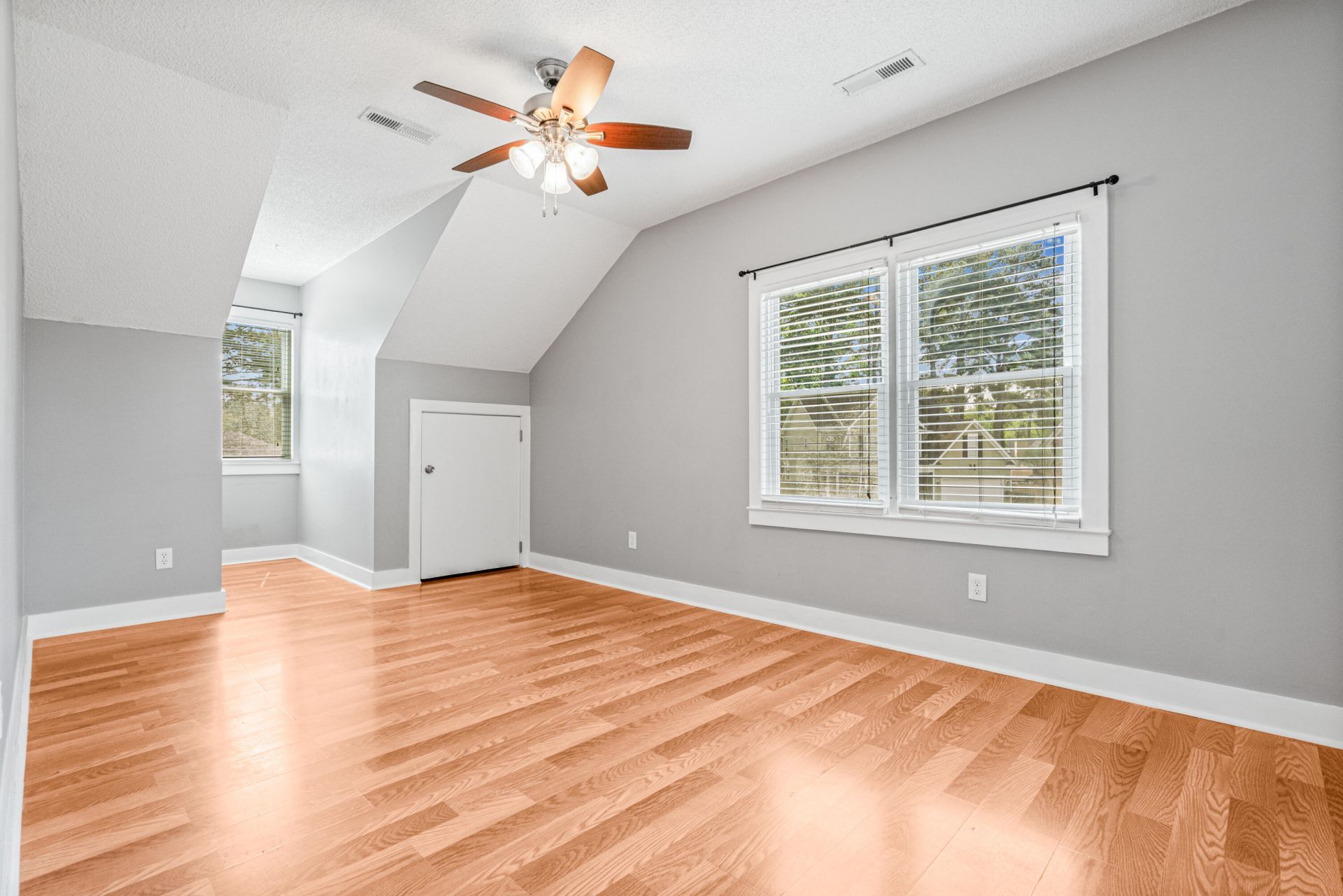 609 Black Oak Boulevard Photo 22