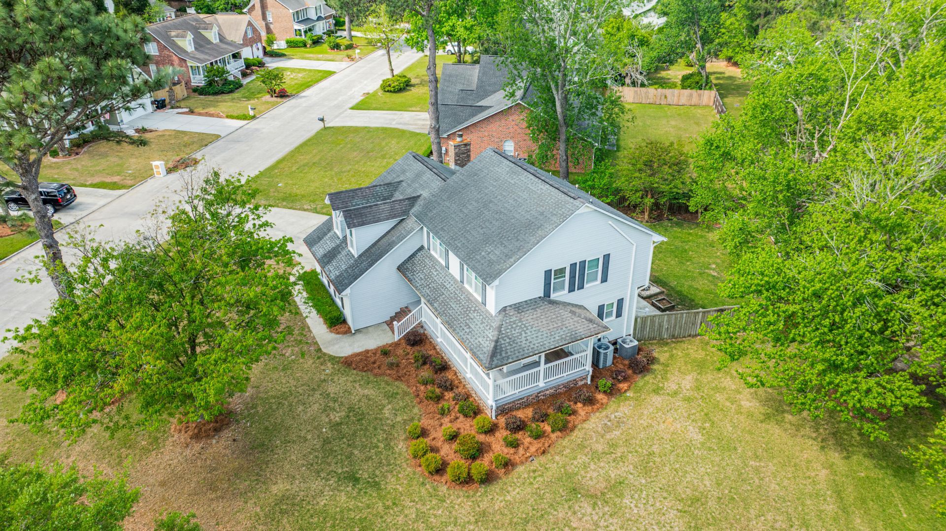 609 Black Oak Boulevard Photo 5