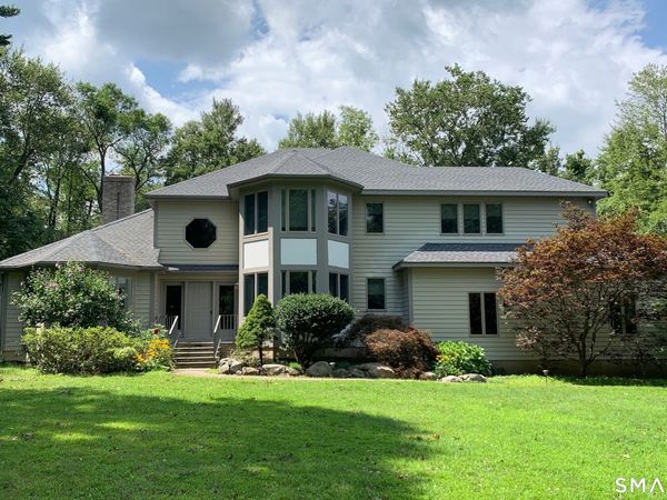 15 Black Pine, Ridgefield, CT 06877