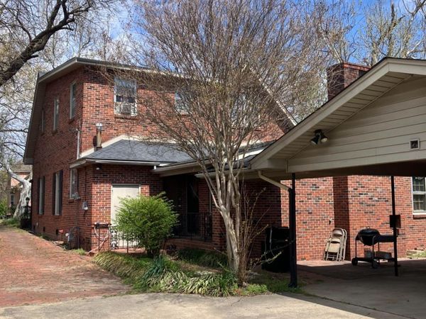 623 W Oak Avenue, Jonesboro, AR 72401
