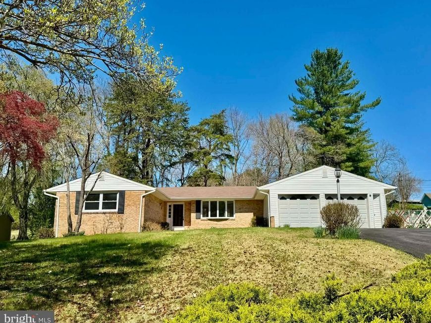 10388 Lombardi Drive, Ellicott City, MD 21042 Main Photo