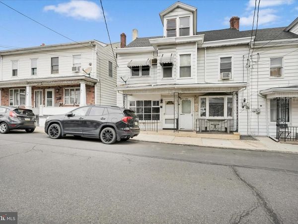 466 N NORTH STREET, MINERSVILLE, PA 17954