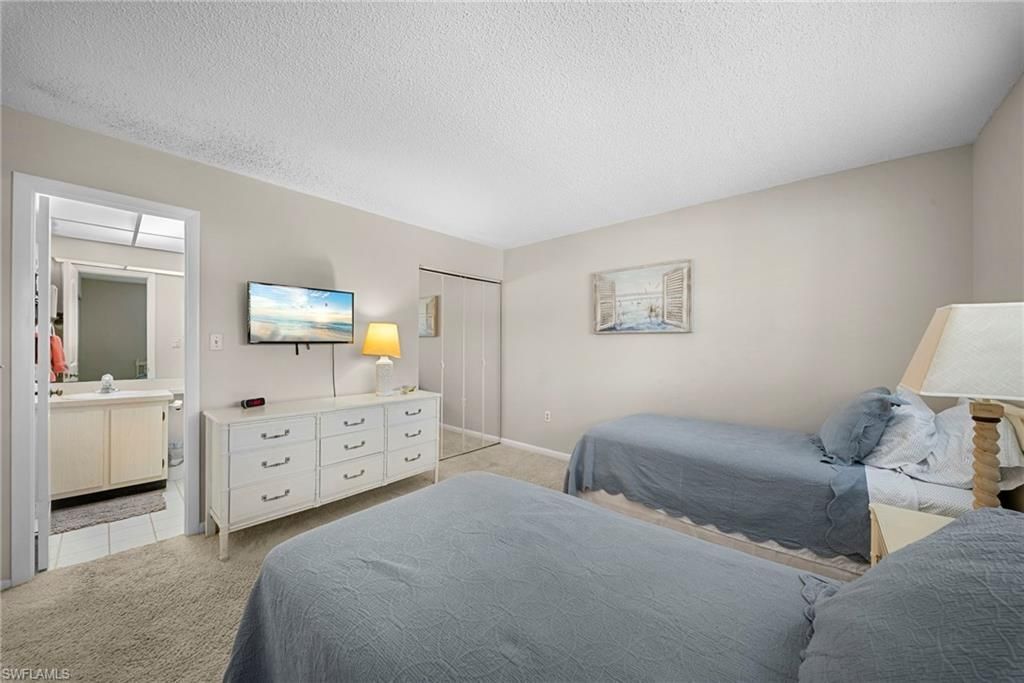 400 Forest Lakes Blvd, Unit 204, Naples, FL 34105 Photo
