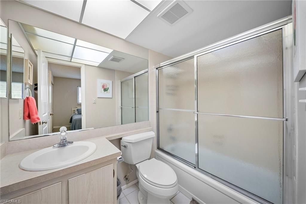400 Forest Lakes Blvd, Unit 204, Naples, FL 34105 Photo