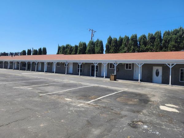 1506 S Mariposa Rd, Stockton, CA 95205