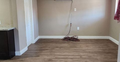 1506 S Mariposa Rd, Stockton, CA 95205 Photo