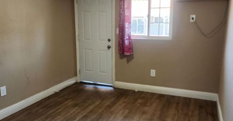 1506 S Mariposa Rd, Stockton, CA 95205 Photo