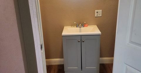 1506 S Mariposa Rd, Stockton, CA 95205 Photo