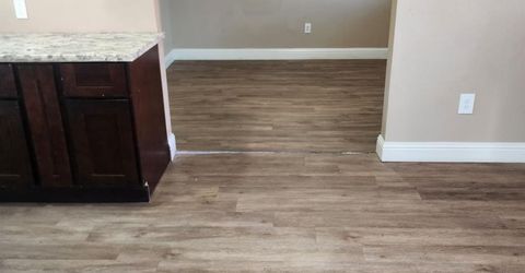 1506 S Mariposa Rd, Stockton, CA 95205 Photo