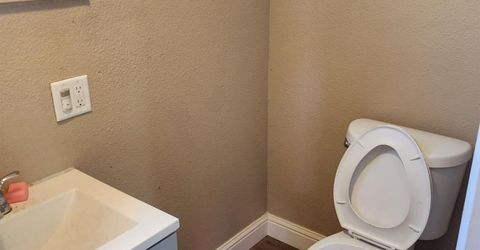 1506 S Mariposa Rd, Stockton, CA 95205 Photo