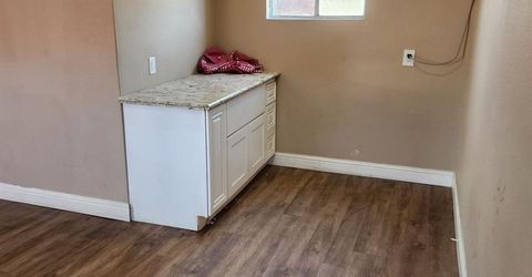 1506 S Mariposa Rd, Stockton, CA 95205 Photo