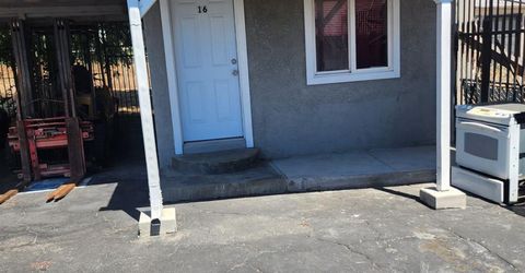 1506 S Mariposa Rd, Stockton, CA 95205 Photo