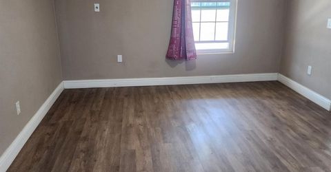 1506 S Mariposa Rd, Stockton, CA 95205 Photo