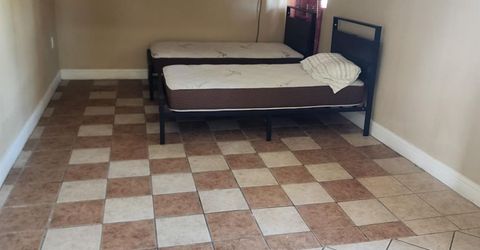 1506 S Mariposa Rd, Stockton, CA 95205 Photo