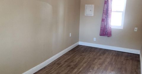 1506 S Mariposa Rd, Stockton, CA 95205 Photo