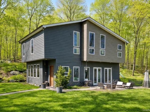 490 Pudding Street, Carmel, NY 10512