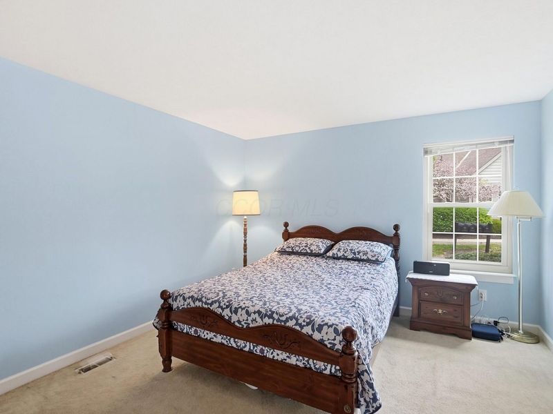 5547 Villas Drive, Unit 4D, Dublin, OH 43017 Photo 10