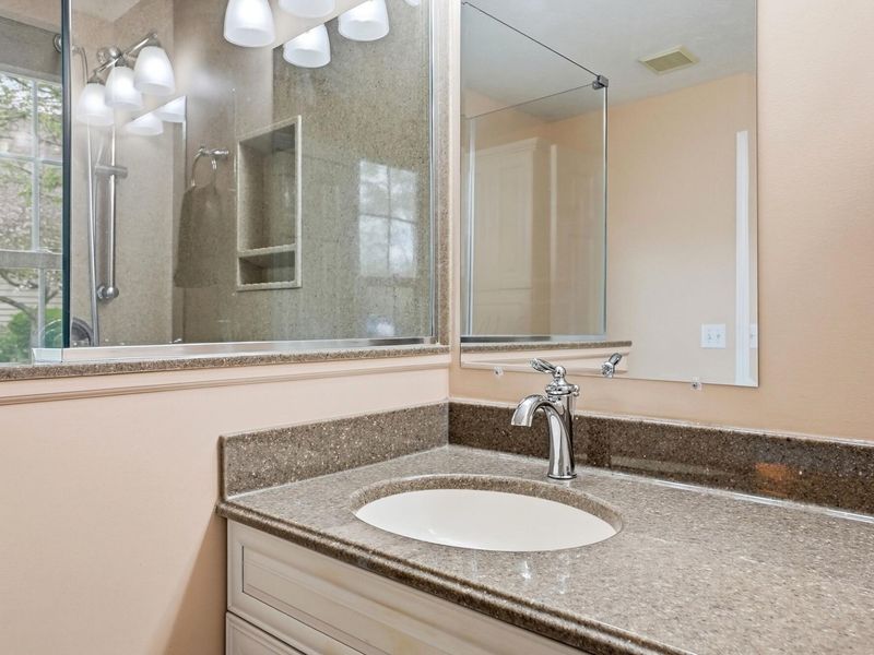 5547 Villas Drive, Unit 4D, Dublin, OH 43017 Photo 41