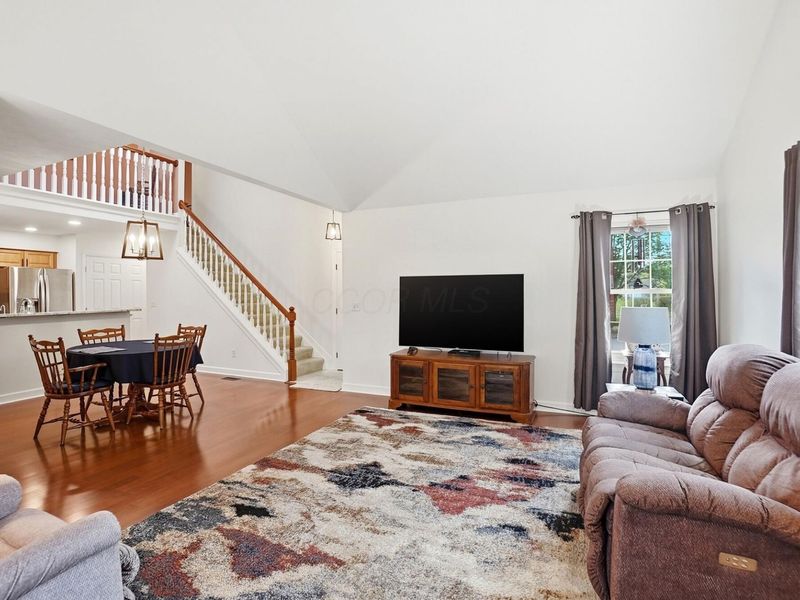 5547 Villas Drive, Unit 4D, Dublin, OH 43017 Photo 9