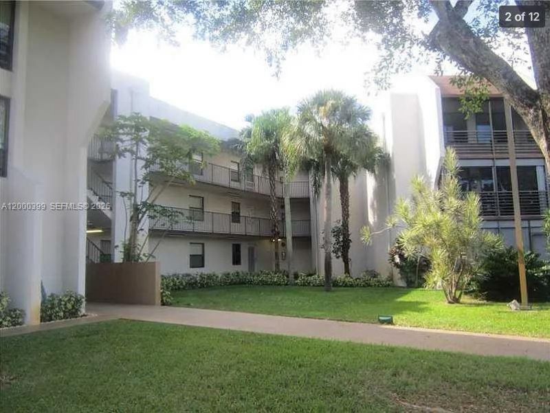 8050 W Mcnab Rd, Unit 206, Tamarac, FL 33321 Photo