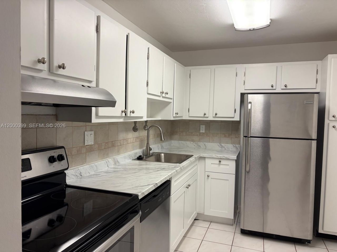 8050 W Mcnab Rd, Unit 206, Tamarac, FL 33321 Photo
