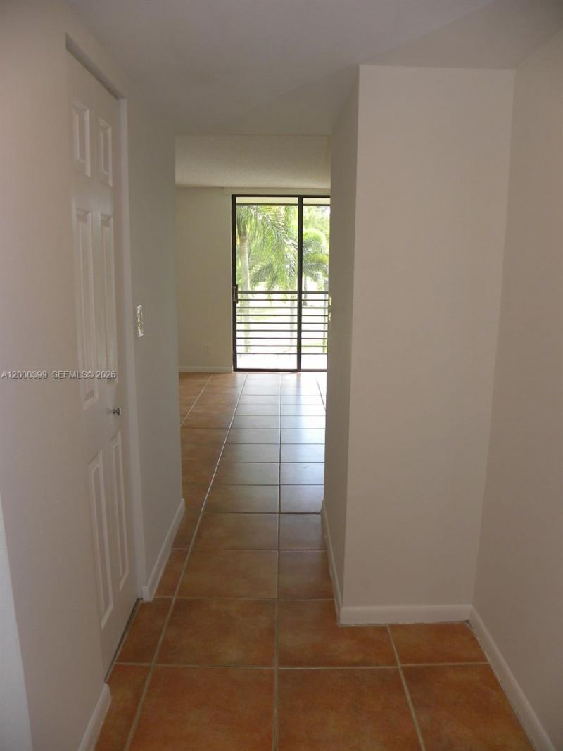 8050 W Mcnab Rd, Unit 206, Tamarac, FL 33321 Photo