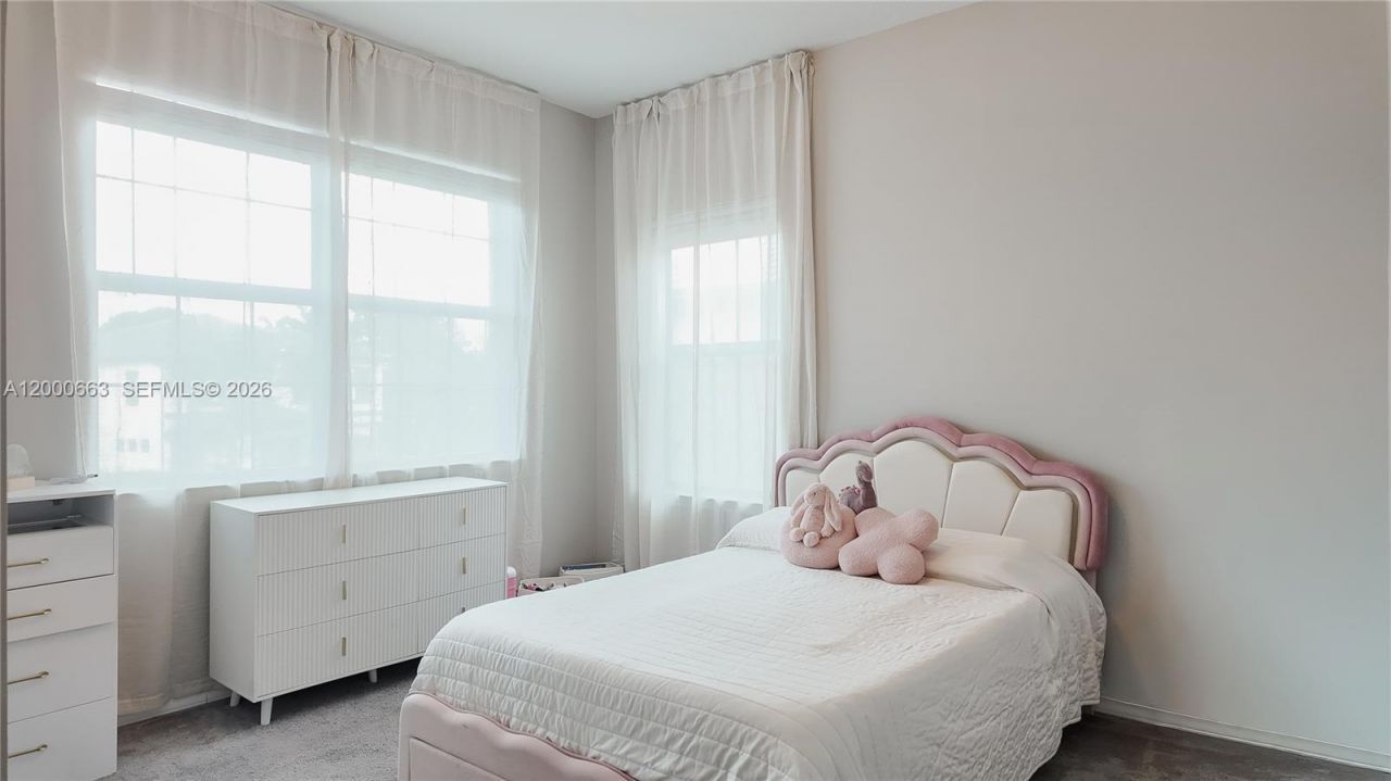 8108 NW 78th St, Tamarac, FL 33321 Photo