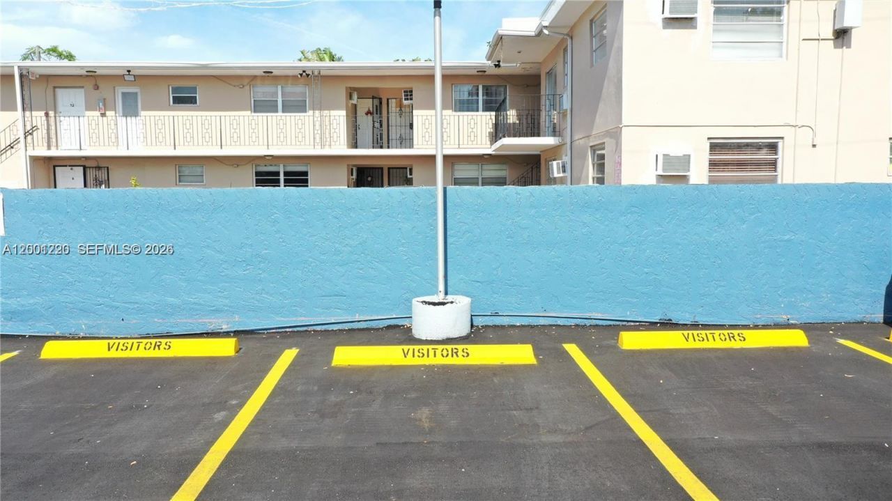 160 SW 30th Ave, Unit 204A, Miami, FL 33135 Photo