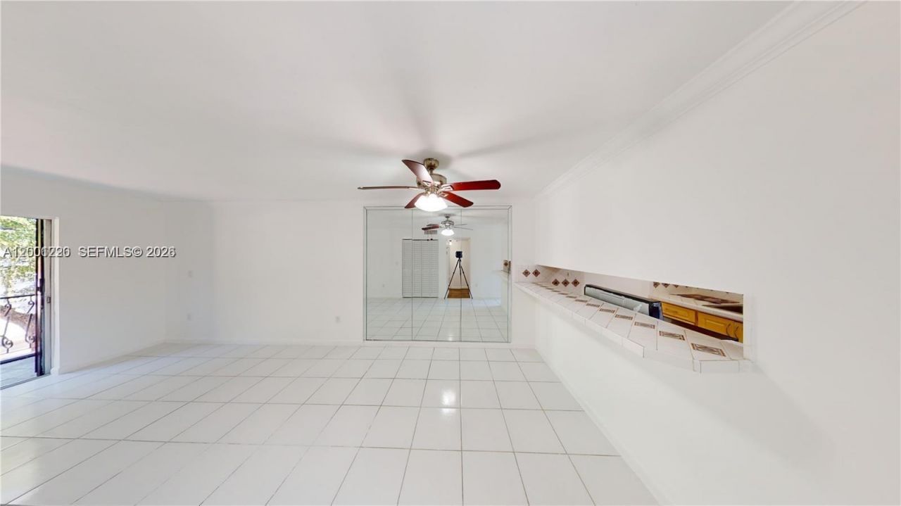 160 SW 30th Ave, Unit 204A, Miami, FL 33135 Photo