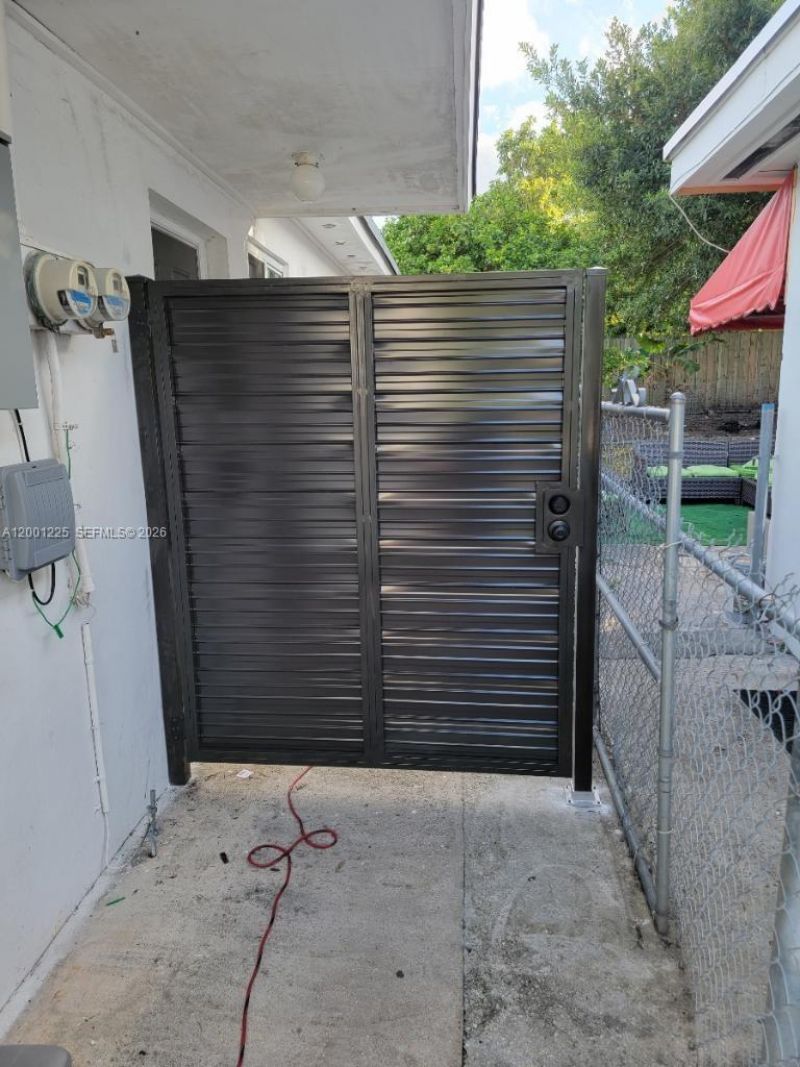 Please Call For Address, Miami, FL 33125 Photo