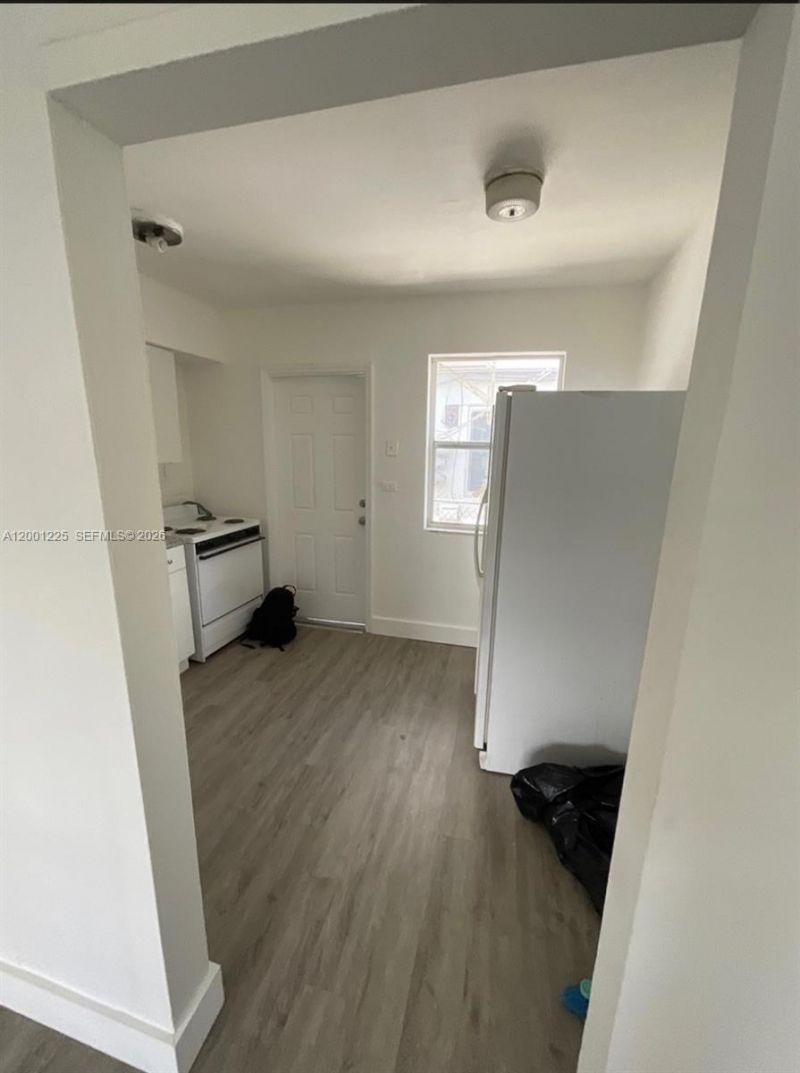 Please Call For Address, Miami, FL 33125 Photo