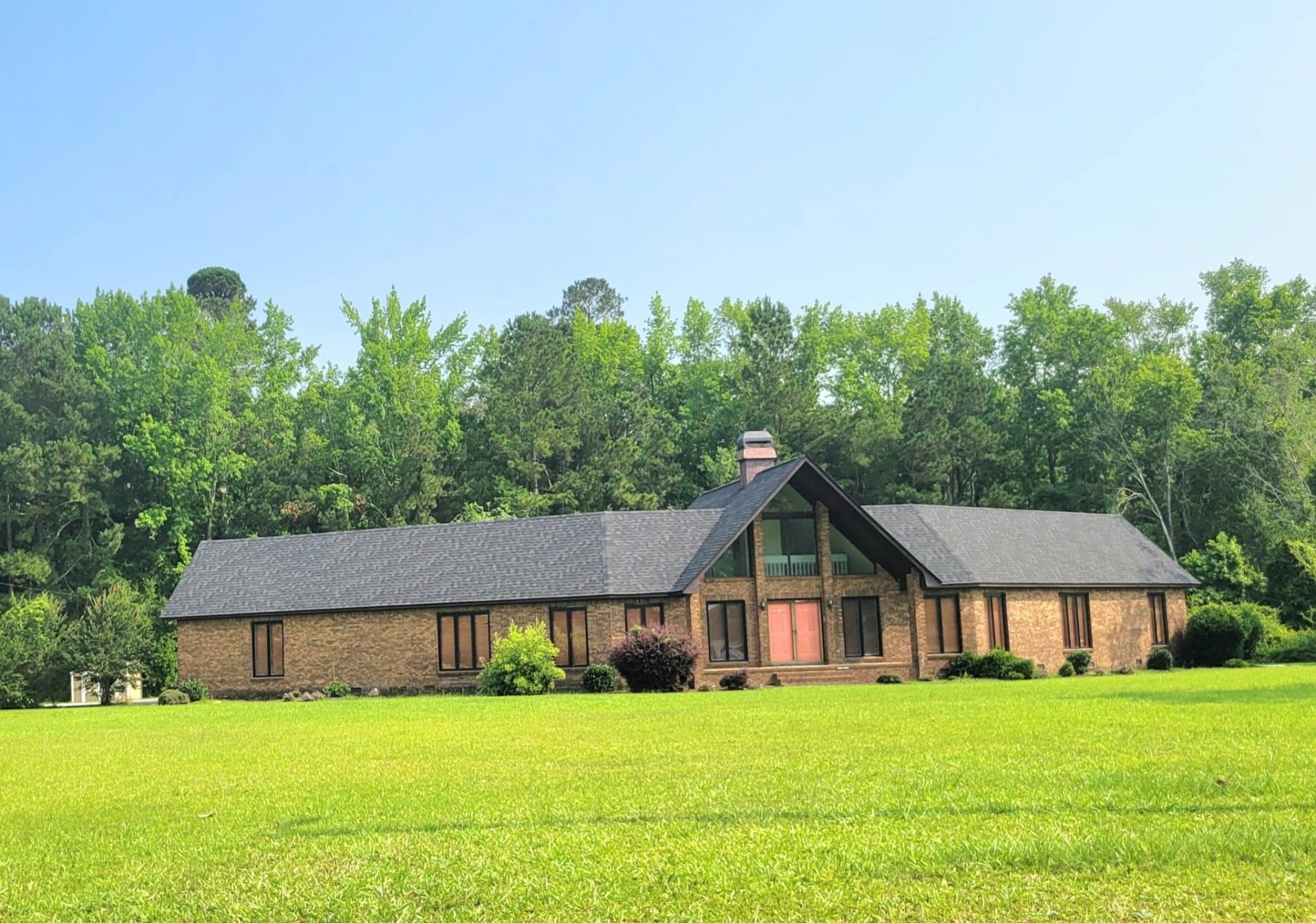 0 Estate Court Photo 16