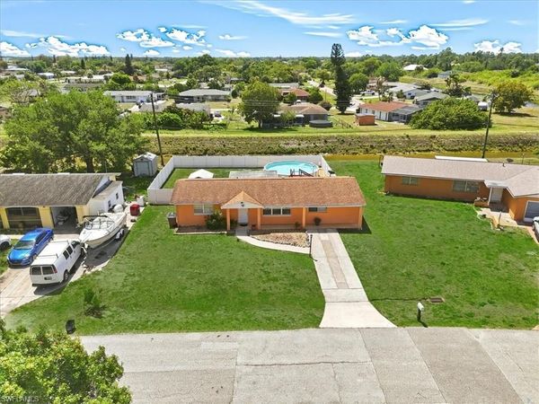1524 Markdale ST E, LEHIGH ACRES, FL 33936
