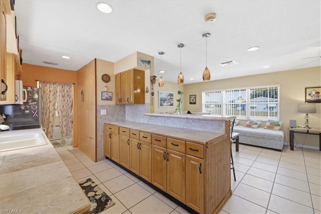 1524 Markdale St E, Lehigh Acres, FL 33936 Photo