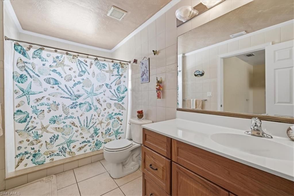 1524 Markdale St E, Lehigh Acres, FL 33936 Photo