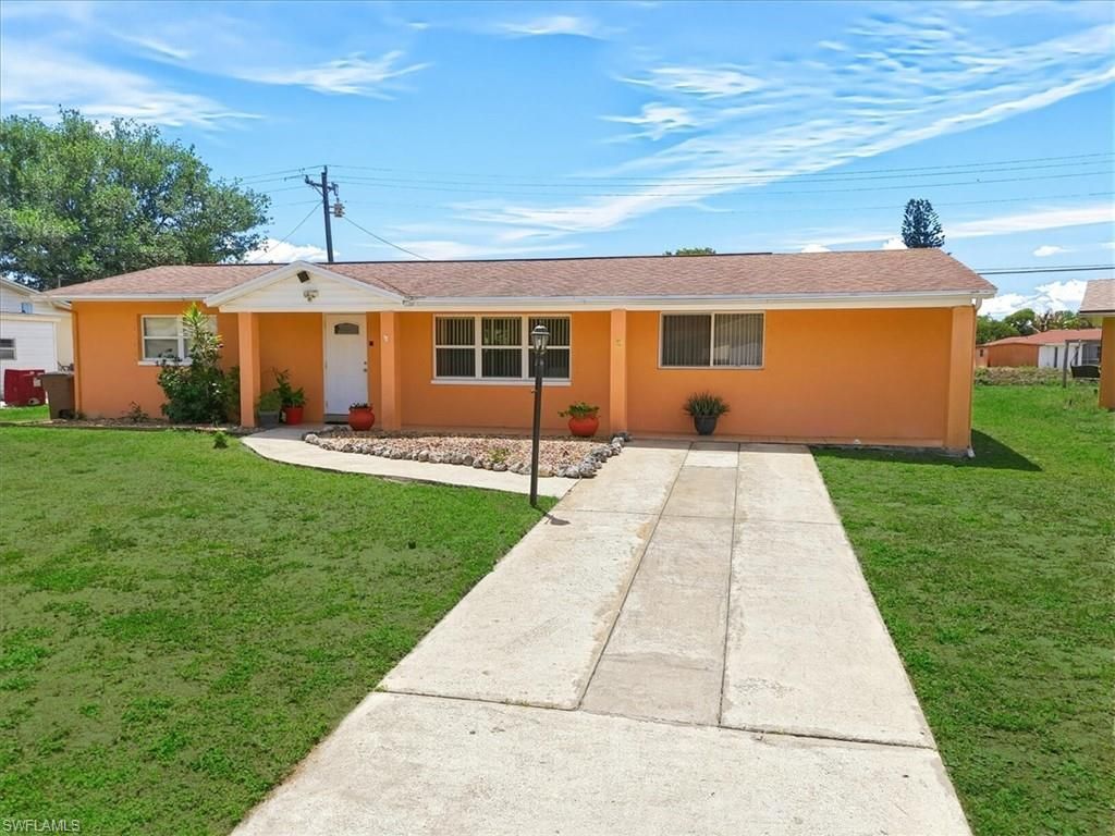 1524 Markdale St E, Lehigh Acres, FL 33936 Photo